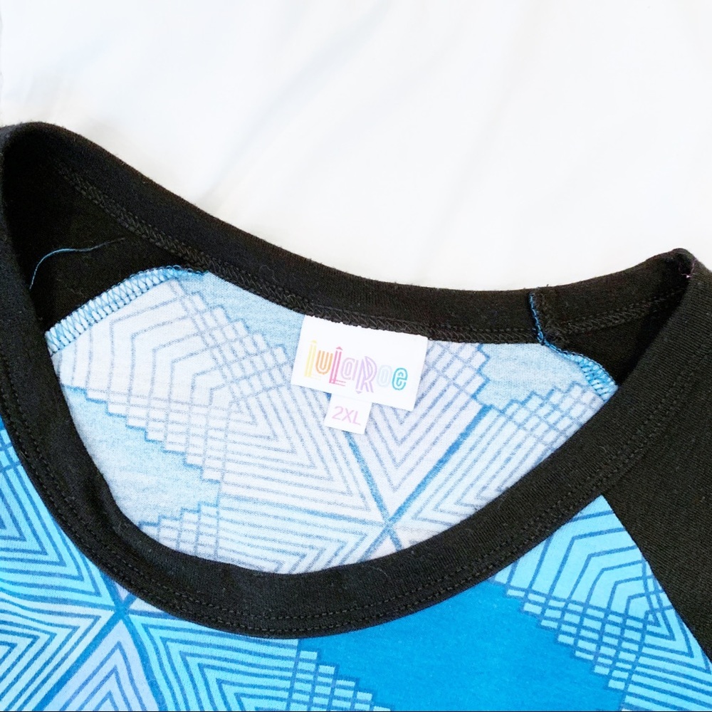 Lularoe Randy Ringer Tee - Picture 2 of 3